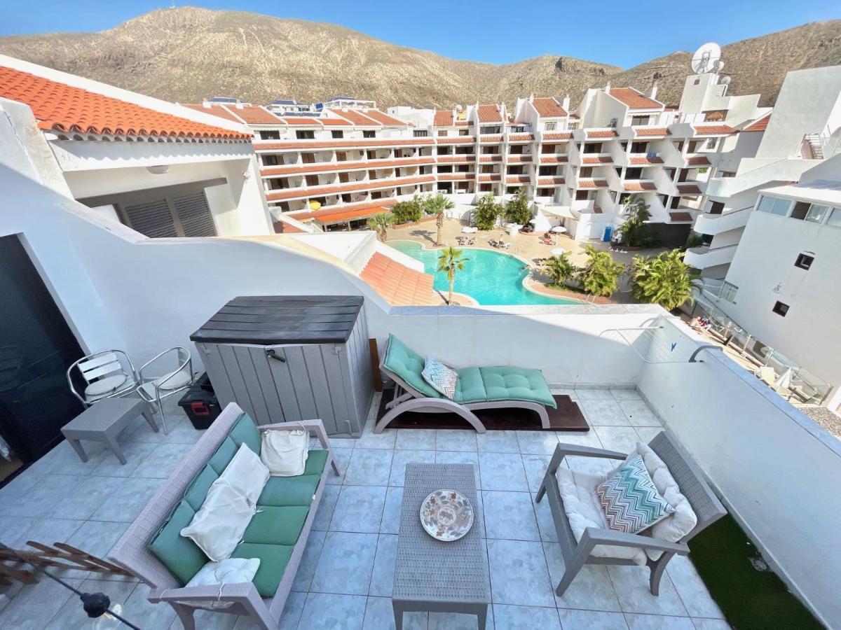 Sea View Penthouse With Large Terrace Apartment Лос Кристианос Екстериор снимка