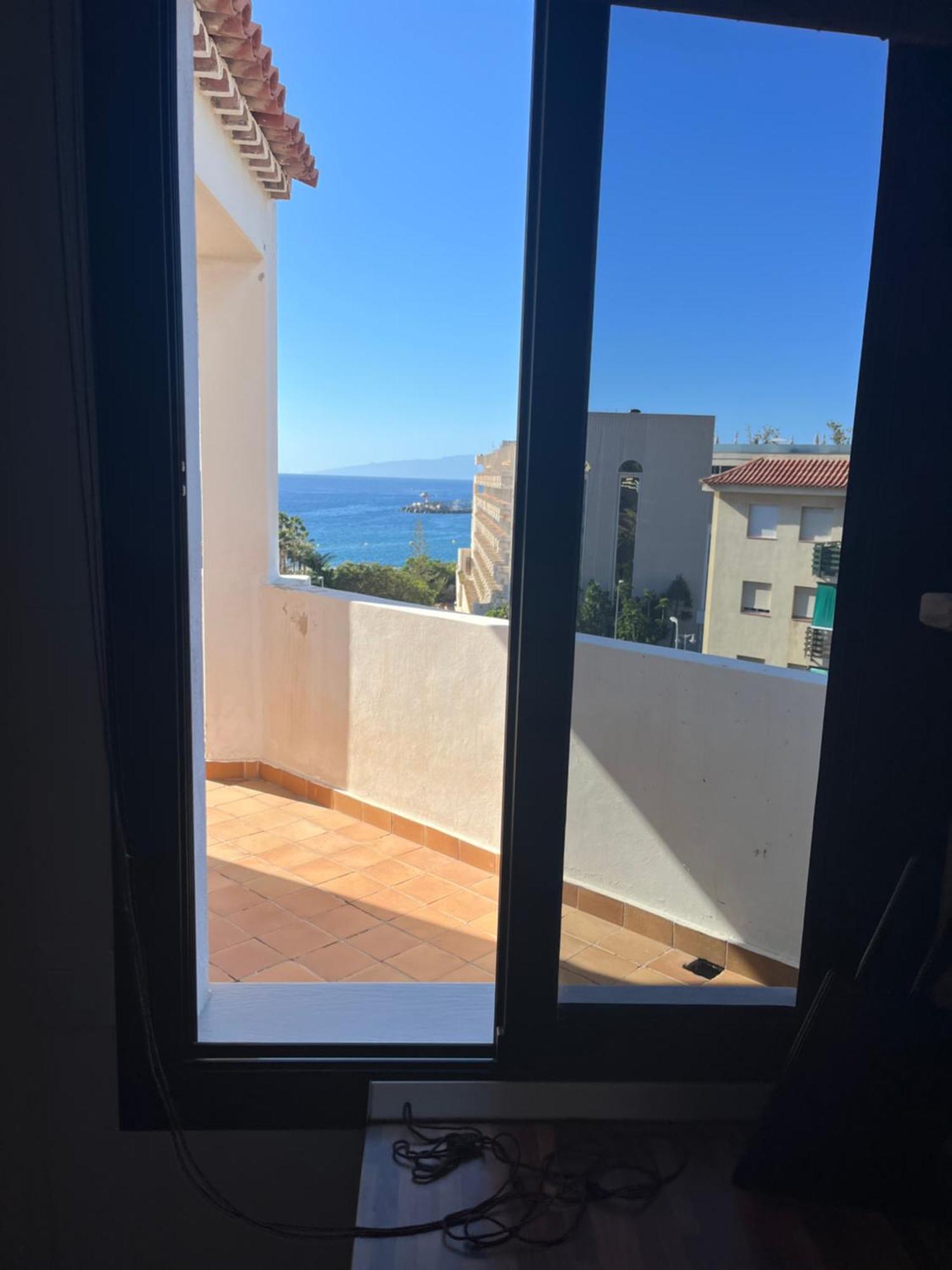 Sea View Penthouse With Large Terrace Apartment Лос Кристианос Екстериор снимка