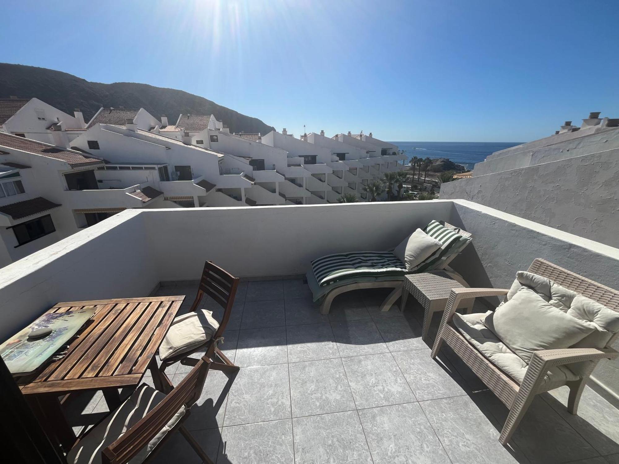 Sea View Penthouse With Large Terrace Apartment Лос Кристианос Екстериор снимка