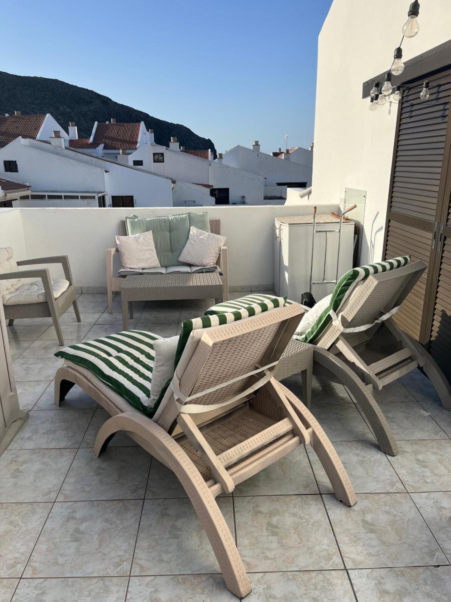 Sea View Penthouse With Large Terrace Apartment Лос Кристианос Екстериор снимка