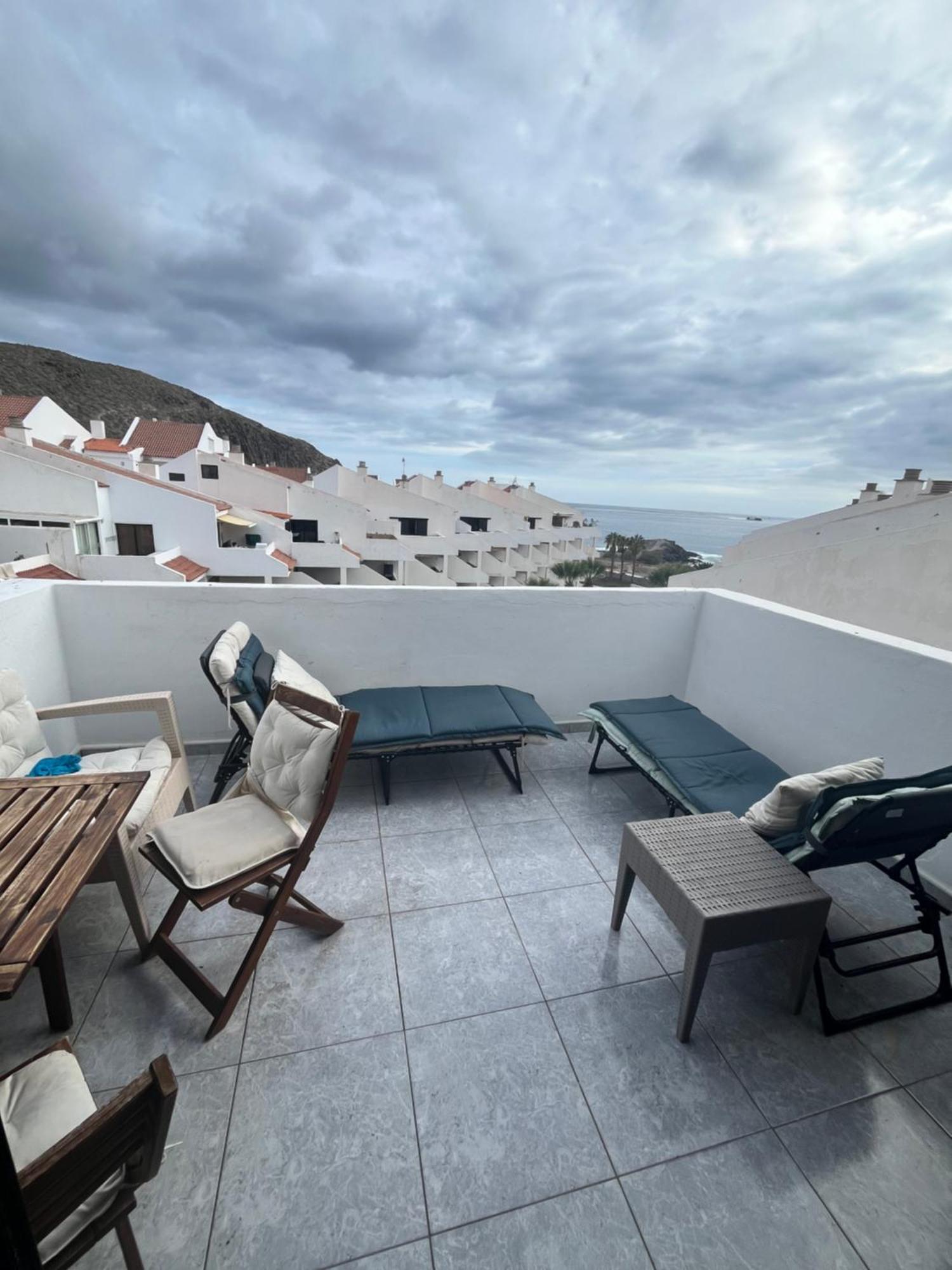 Sea View Penthouse With Large Terrace Apartment Лос Кристианос Екстериор снимка